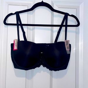 NWT. Maidenform Strapless, Full-Coverage, Convertible, Push-Up, T-Shirt Bra. 40D